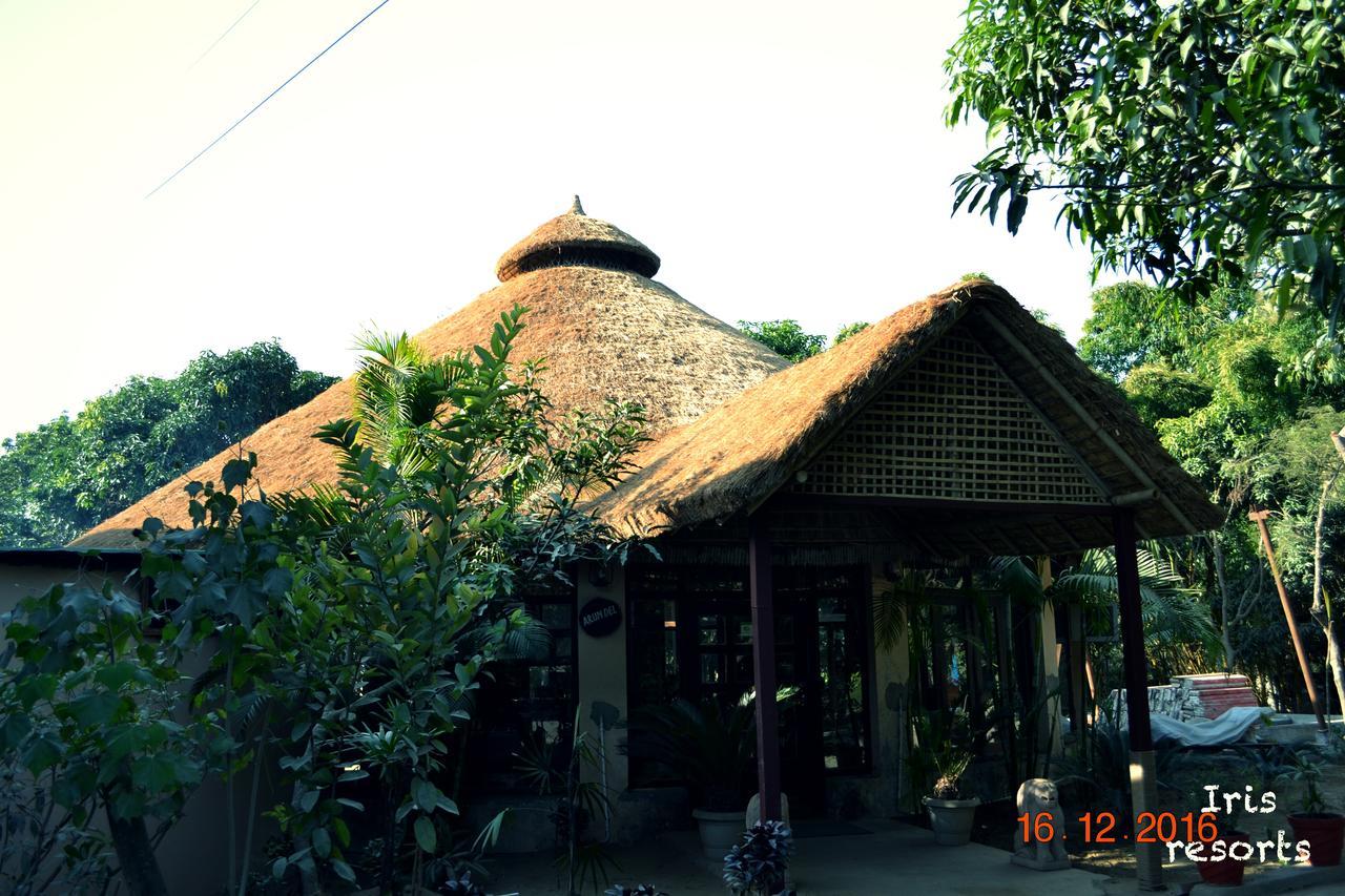 Corbett Wild Iris Spa And Resort Рамнагар Екстериор снимка